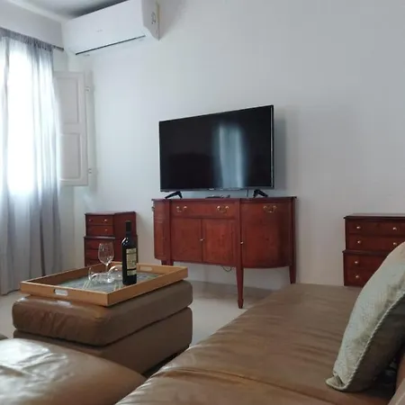 Apartmán Centrally Located Bugibba - Seaside Comfort *