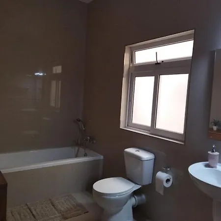 Apartmán Centrally Located Bugibba - Seaside Comfort