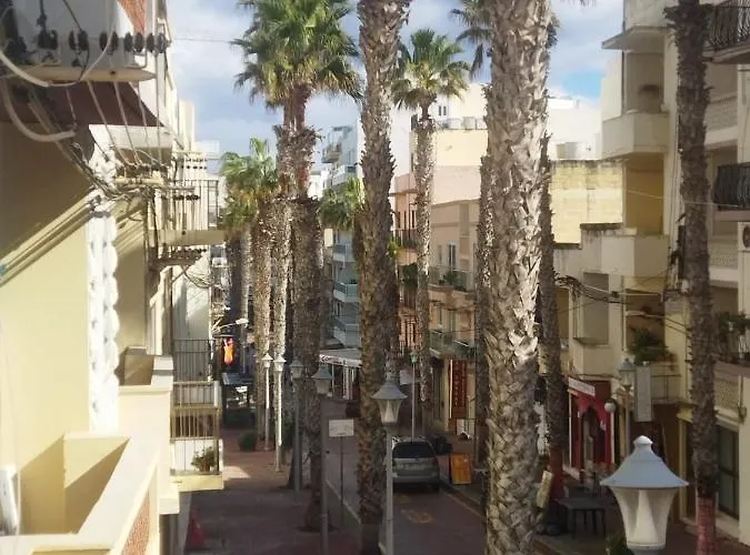 アパート Centrally Located Bugibba - Seaside Comfort